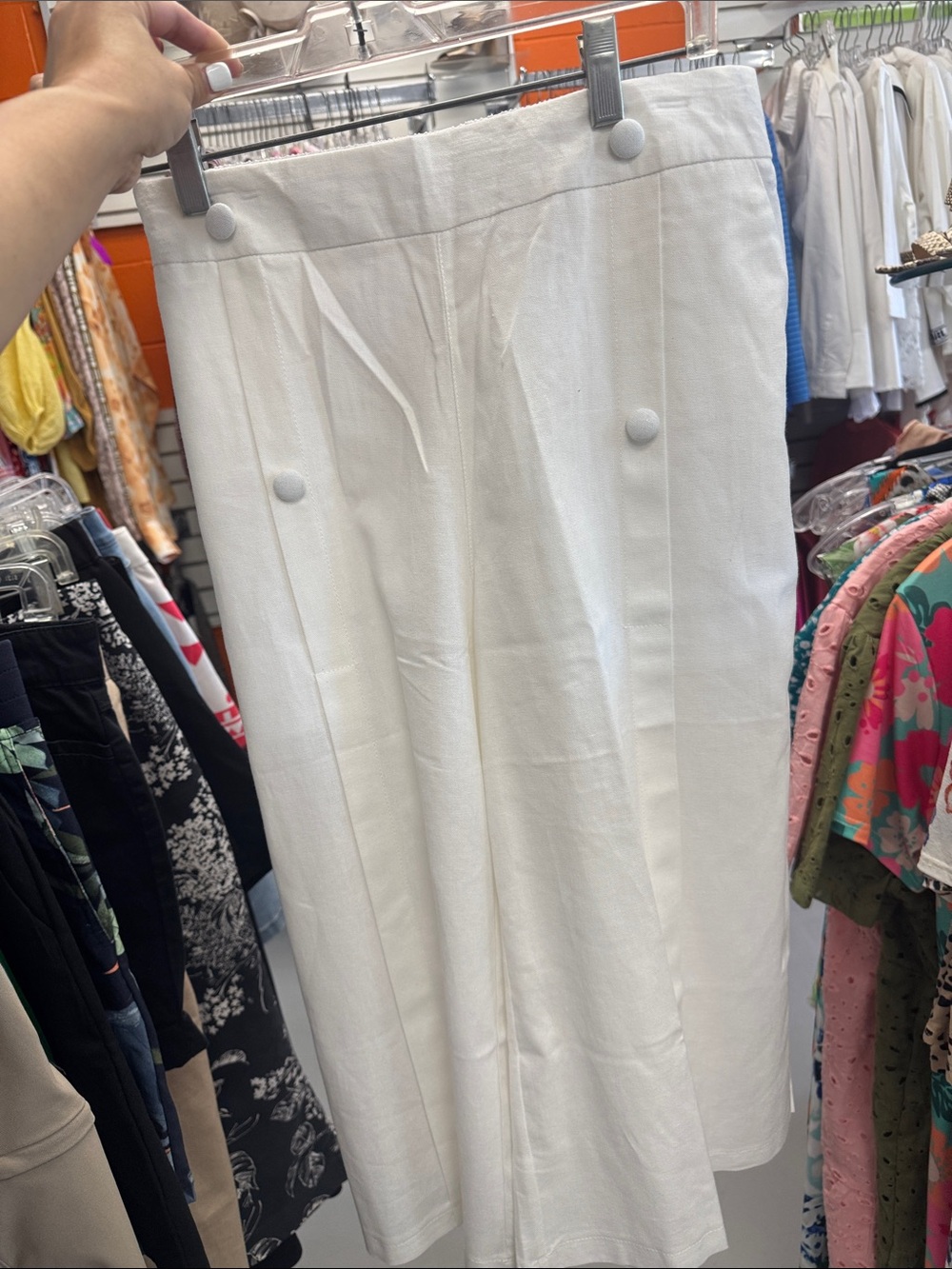 Women's Linen White Wide-Leg Capris with Button Detail